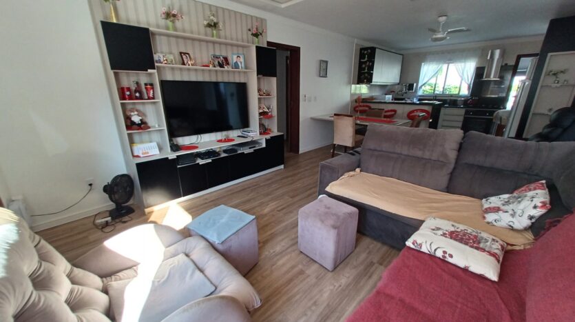 Belíssima  Casa em Condominio fechado à venda em Canasvieiras – Florianópolis SC