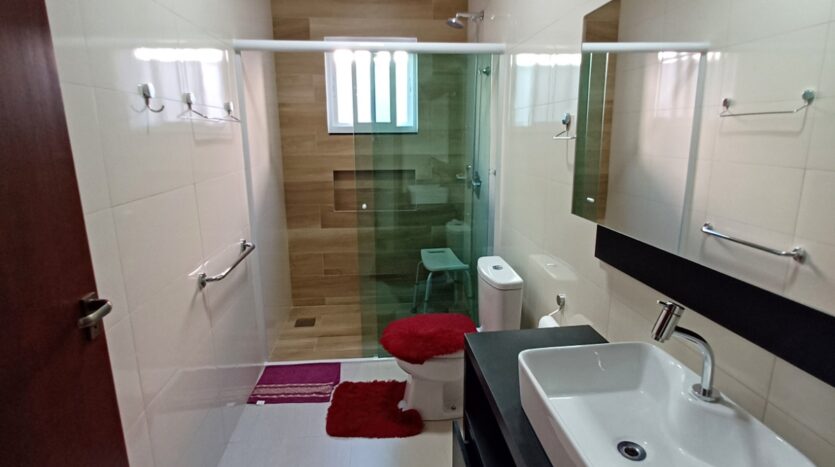 Belíssima  Casa em Condominio fechado à venda em Canasvieiras – Florianópolis SC